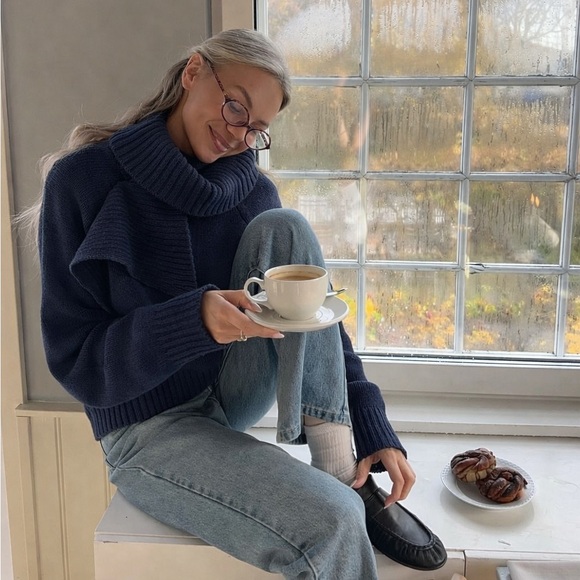 ZARA Ribbed Asymmetrical Turtleneck Sweater Navy Wool Blend Size S Minimal Knit - Picture 1 of 16